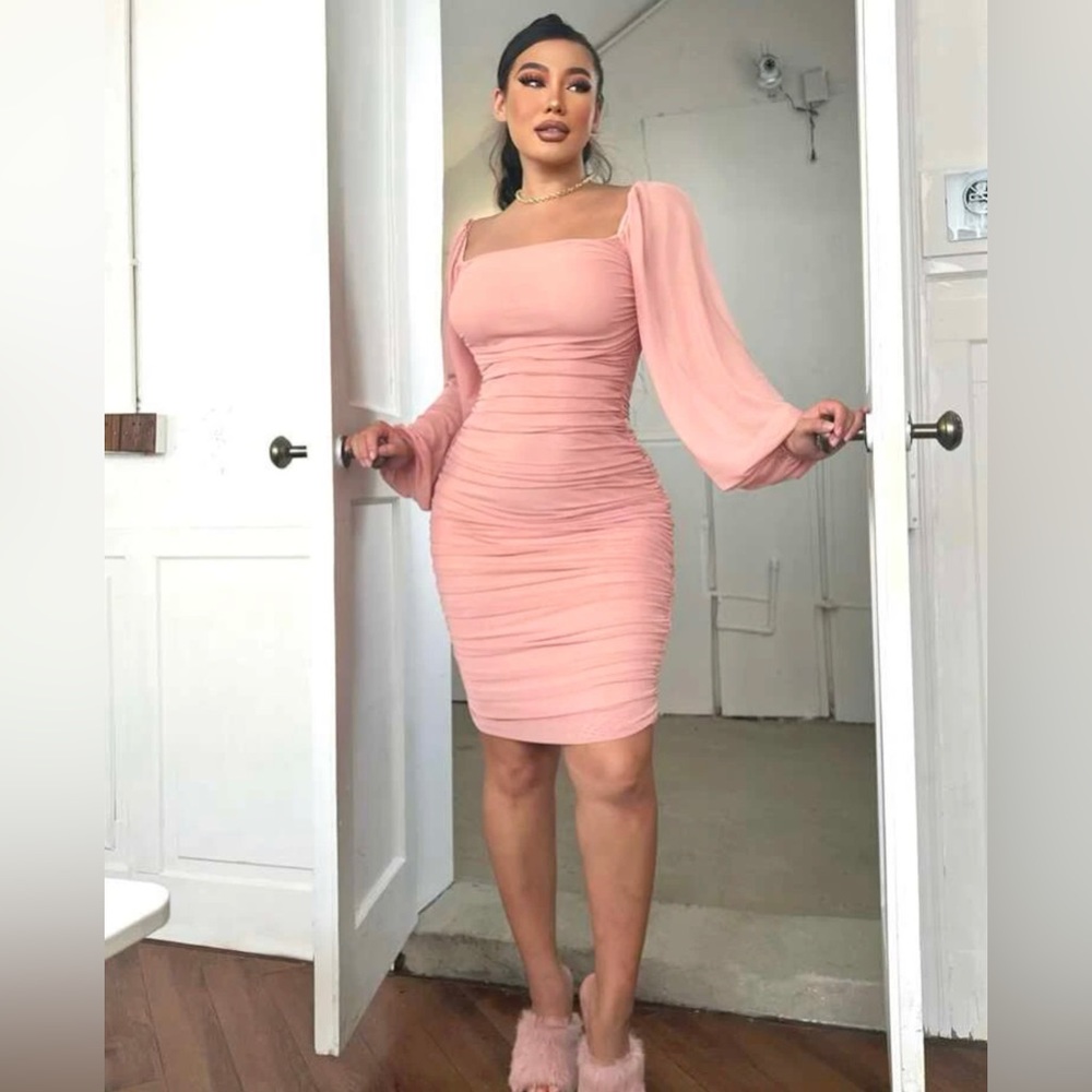 SHEIN pink Ruched body on dress